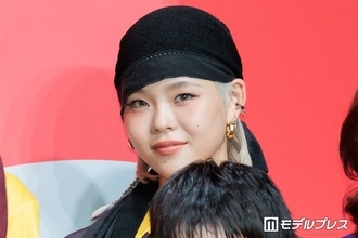 XG・COCONA、ベリーショートに丸刈り…ヘアスタイル一挙公開「全部似合ってる」「圧巻オーラ」と反響