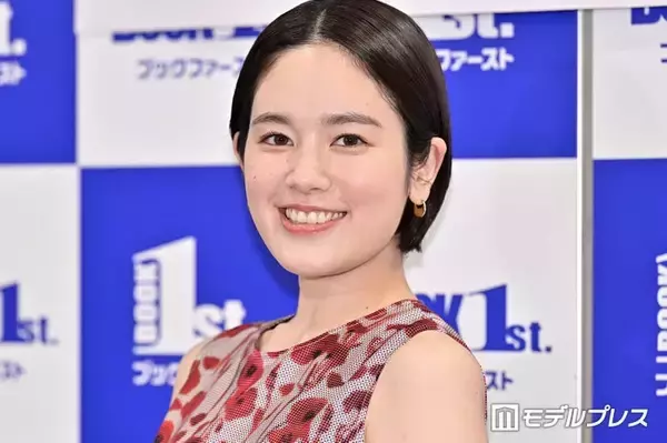 筧美和子、第1子を抱っこする夫の姿公開「イケメン」「ハーフなの初めて知った」と反響
