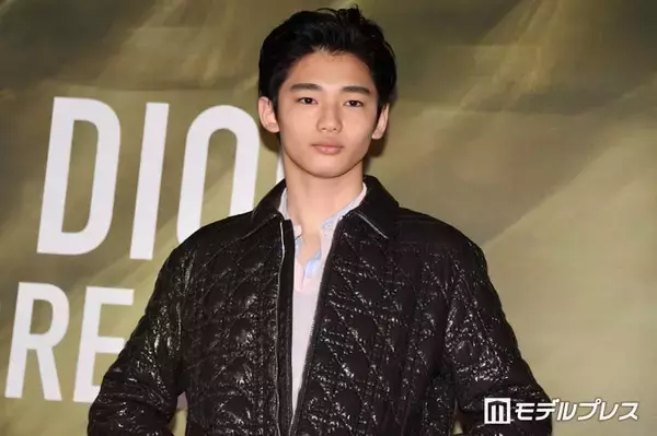 冨永愛の息子・章胤「最近のお気に入り」ダイナミックな手作り無水カレーに反響「豪快で美味しそう」「蓋が浮いてる」
