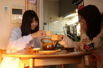 「ふたりエスケープ」 先輩（岩本蓮加）＆後輩（冨里奈央）“現実逃避旅”へ「やり取りが愛おしい」「最強にゆるくて癒やされる」と反響