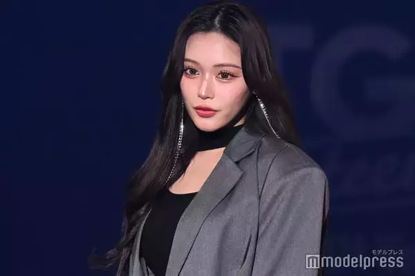 せいせい、セクシーなパジャマ姿で魅了「攻めてる」「スタイル憧れる」