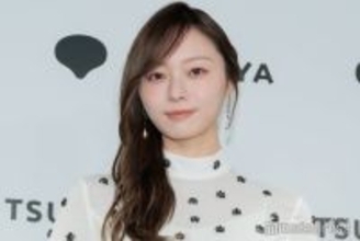 乃木坂46梅澤美波、“憧れ”白石麻衣と「距離が近くなった」卒業後の交流明かす 加入10年目迎えグループへの思いも【透明な覚悟】