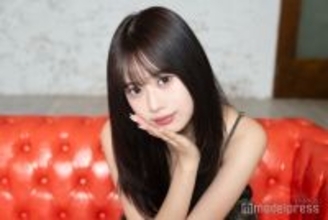 「今日好き」瀬川陽菜乃、美スタイル際立つミニスカ×オフショルコーデ披露「お人形さんみたい」とファン絶賛