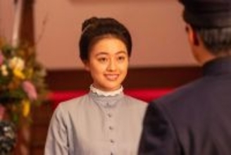 【風、薫る 第13回あらすじ】直美、身分偽り鹿鳴館の給仕に 海軍中尉の小日向（藤原季節）と出会う