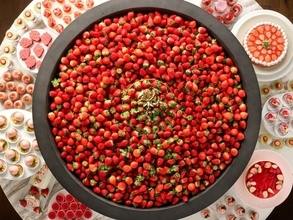 ウェスティンホテル横浜で“いちごに恋する”ビュッフェ開催 アフヌンはリンツと再コラボ