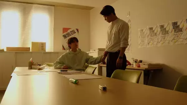 タイBLリメイクドラマ、“約50秒台詞なし”無音シーンから2度のキス「一気に惹きつけられた」「空気感が魅力的すぎる」の声