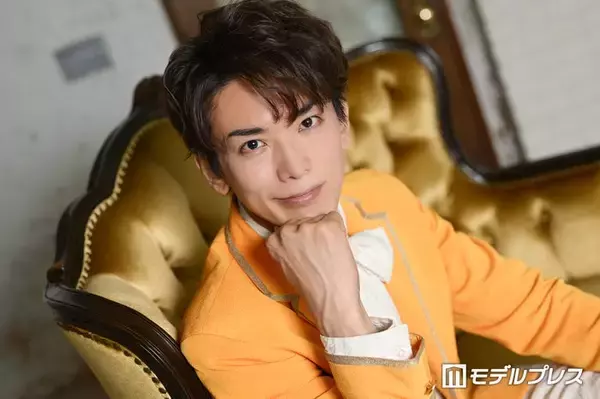 純烈弟分「モナキ」じん「家で寝たきりになった」過去、米津玄師・ミセスなどの活躍に感じた悔しさ…再び夢を追う理由とは【インタビュー連載Vol.1】