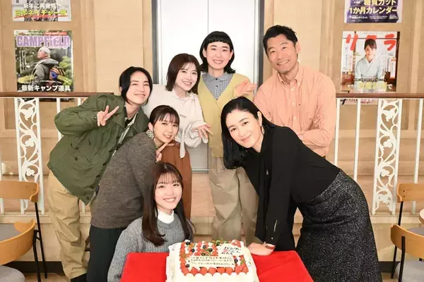 小雪＆元日向坂46佐々木美玲、バースデーサプライズに笑顔 上白石萌歌らが祝福【パンダより恋が苦手な私たち】