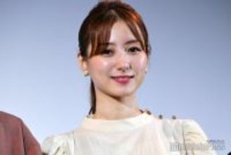 高田里穂、大胆衣装で美スタイル披露「美しい」「スタイル素敵」の声