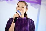 「西野カナ、ミニスカ姿で圧巻美脚披露「スタイル抜群で憧れる」「ビジュ最高」と反響」の画像1