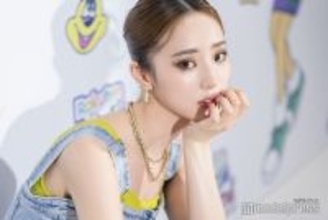 中町綾、美脚際立つミニスカ秋コーデ公開「スタイル神」「脚長くて綺麗」の声