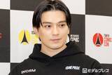「新田真剣佑、芸能事務所・Crossover所属報告 冨永愛・森星・UTAが在籍「全力で突き進んでいきます」」の画像1
