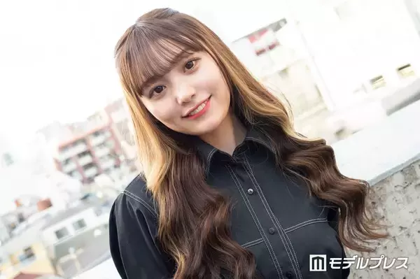 「今日好き」参加美女「髪染めました」イメチェン姿に反響相次ぐ「明るい色も似合う」「天使かと」