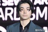 「村上虹郎所属事務所が謝罪「女性の問題行動を止めた際の言動が過剰になってしまったとのことです」元交際相手に暴行疑いで書類送検【全文】」の画像1