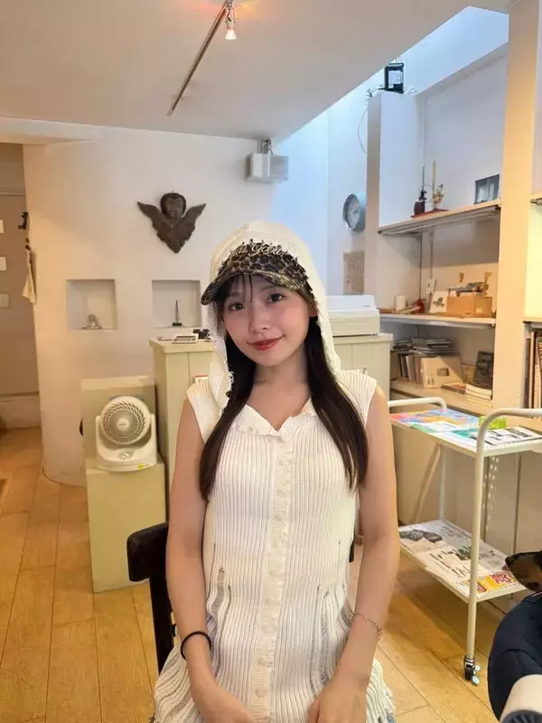 犬系彼女で話題の美人カップルクリエイター、母との旅行ショット公開「美のオーラ出てる」「姉妹みたい」と反響