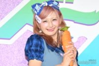 “両顎骨切り手術”話題のしなこ、術後2週間ダウンタイム中の姿公開「顎がまっすぐになった」