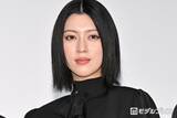 「三吉彩花、黒シースルーシャツから美ウエスト大胆披露「異次元のスタイル」「美しすぎる」と絶賛の声」の画像1