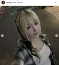 「月曜から夜ふかし」多田さん、大胆へそ出しコーデ披露「細くて綺麗」「レベチ」と絶賛の声