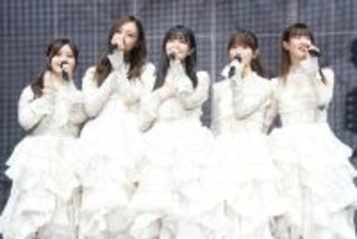 乃木坂46梅澤美波が涙のメッセージ「私たちはいつだって味方」「これからは自分の幸せを生きて」【久保史緒里卒業コンサート】