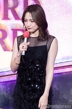 川口春奈、大胆美背中披露「レコ大」ドレス姿が圧巻美「めっちゃ綺麗」「引き締まってる」【第67回輝く！日本レコード大賞】