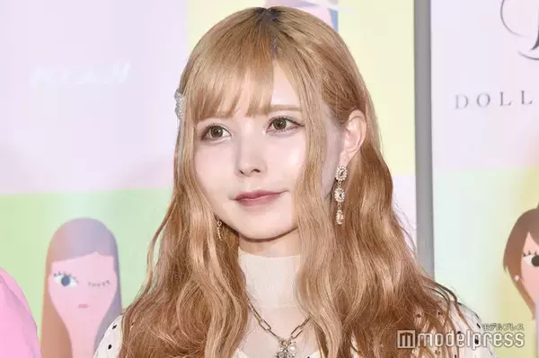 益若つばさ、約7時間かけた初挑戦ヘアに称賛の声「破壊力すごい」「別人級」