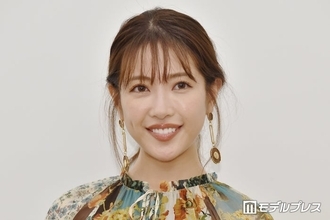 妊娠中の舟山久美子（くみっきー）、第3子の性別公表 家族4人にサプライズ発表の様子公開