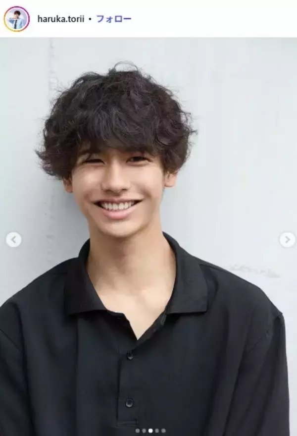 「今日好き」鳥井悠叶（はるか）、妹3人との家族ショット披露「全員スタイル良い」「仲良しでほっこり」の声