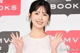 「乃木坂46筒井あやめ、美デコルテ際立つオフショル姿に反響「肌が発光してる」「語彙力失う美しさ」」の画像1