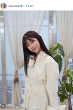 “日本一強いアナ”堀江聖夏「骨折から早1ヶ月」筋トレ再開報告 美腹筋のぞくウェア姿に「骨折しても保ってるのがすごい」「スタイル神」と反響