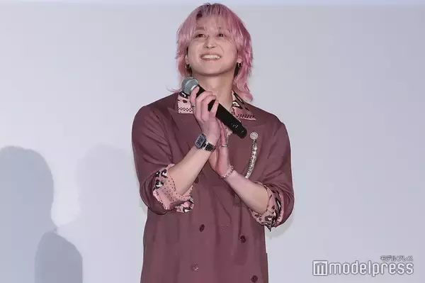 Snow Man佐久間大介、共演者に“明るさ”驚かれる「声優より声がでかい」【ハイスクール！奇面組】