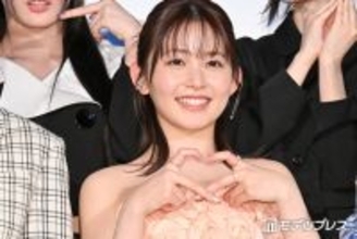 久間田琳加、春らしいピンク髪にイメチェン「天使すぎる」「桜に負けない可愛さ」と絶賛の声