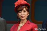 「雛形あきこ、美ボディ際立つビキニショットに反響「ずっと変わらないスタイルの良さ」「絵になる美しさ」」の画像1