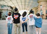 「USJ×エンジェルブルーが初コラボ、“ナカムラくん”Tシャツや雑貨全6種のチャリティグッズ登場」の画像1