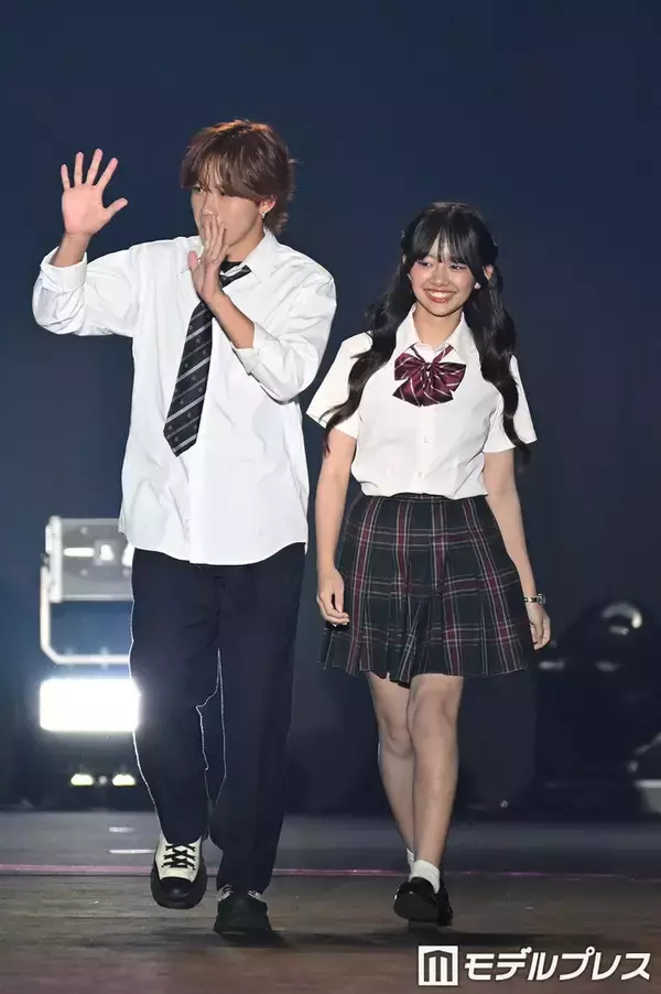 「今日好き」ゆかりおカップル、森口優花が酒井理央をおんぶ「お似合いすぎて尊い」「ラブラブ」の声【TGC新潟2026】
