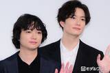 「岡田将生＆染谷将太、SPゲスト登場に笑顔 現場では“にやにや”止まらず「ずっと可愛くて」【田鎖ブラザーズ】」の画像1