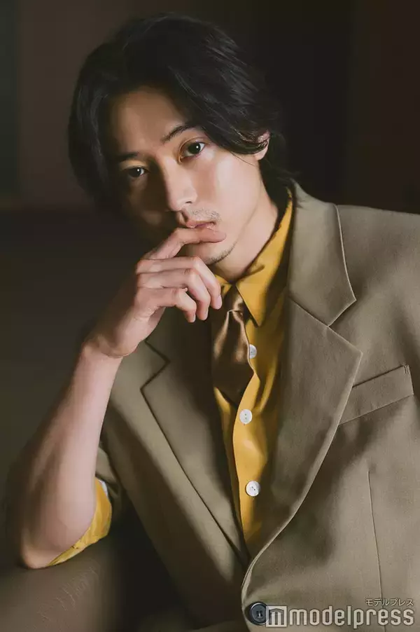 【山崎賢人インタビュー】さらなる高みへ走り続ける原動力とは――俳優人生の転機「ゴールデンカムイ」で得た学び「俺は不死身だ」と自身を鼓舞した日々