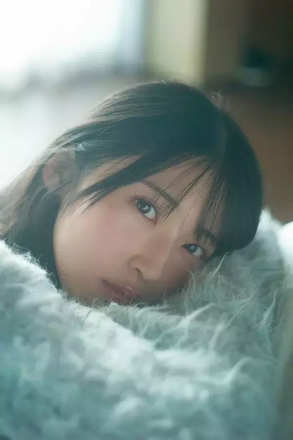 “AKB48次世代エース”佐藤綺星、1st写真集決定 自身初の水着＆ランジェリーショットも【コメント】