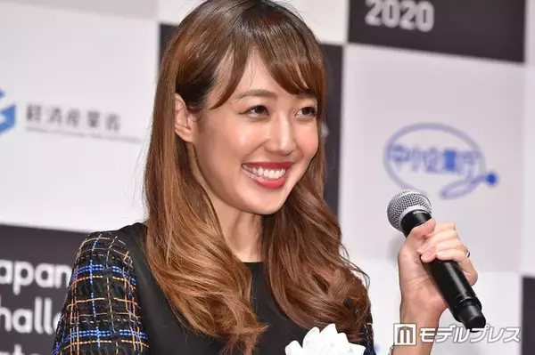 3児の母・川崎希、子どもの“お昼寝”ショット公開「すやすや眠る姿が天使」「まつげが長い」の声