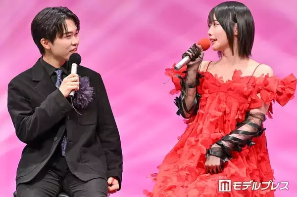 「あの、鈴木福との撮影回想「殴り甲斐ありました」鈴木は笑顔で反応【惡の華】」の画像