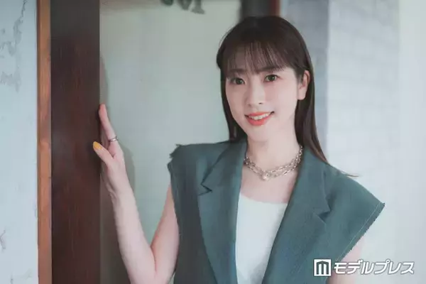 産休入りのフジ三上真奈アナ、ふっくらお腹披露「大きくなってる」「幸せオーラ全開」生野陽子アナとMCバトンタッチショットに反響