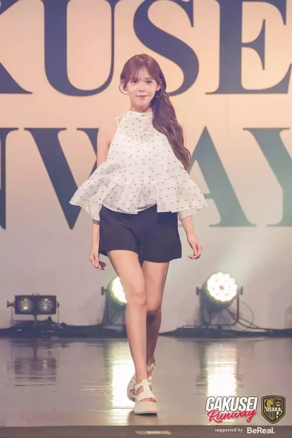 過去に「今日好き」出演・美容発信が話題…人気キャバ嬢がモデルとしてランウェイで輝く【学生ランウェイ】