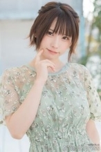 えなこ、“2枚履き”ランジェリー姿で美ボディ大胆披露「わたしも何故？と思いながら撮影しています」