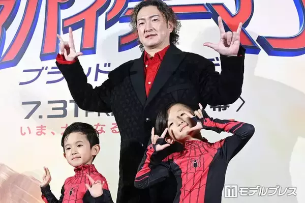 中村獅童＆陽喜・夏幹親子「スパイダーマン」イベント登場で糸放つパフォーマンス披露 息子2人と初登場に「非常に感慨深いです」
