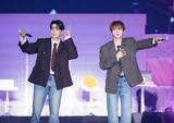 「SEVENTEEN・DK＆SEUNGKWAN、IU・EXO・優里・back number…名曲圧巻カバー 2人がカップル役・MINGYUも出演のMVパロディに歓声沸く」の画像1