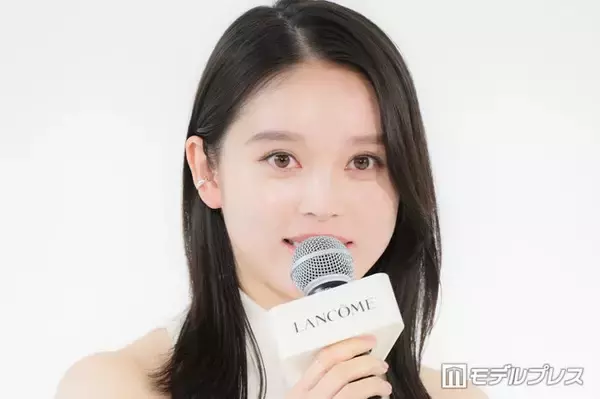 高石あかり、朝ドラ「ばけばけ」から雰囲気ガラリ ノースリーブ姿で素肌全開「洋服であること自体がすごく逆に新鮮」