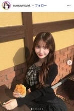 仮面高校生の妹で話題・すなずりかりん、美肩全開オフショルトップス姿に絶賛の声「ビジュ完璧」「天使降臨」