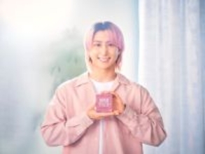 Snow Man佐久間大介、ファンの“声”に救われた経験とは？ピンクの衣装まとい新CM登場