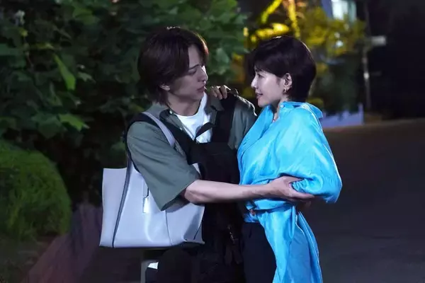 「ラストノート」内田有紀＆寺西拓人がキス寸前 自宅シーンに「葵と澄晴の距離が一気に」「キュンが止まらない」の声【ネタバレあり】