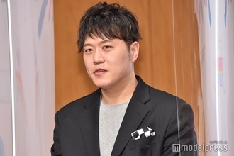 5児の父・エハラマサヒロ、4歳次男顔出しの肩車ショット公開「笑顔が似てる」「幸せ溢れてる」と反響