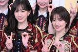 「【紅白本番】前田敦子＆大島優子、9年ぶりテレビ共演 AKB48レジェンドOG＆現役全メンバーでのヒット曲メドレーに反響続々「胸アツすぎる」「ずっと青春」」の画像1